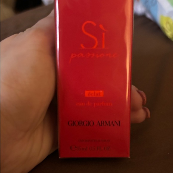 Giorgio Armani Other - Giorgio Armani Sì Passione Éclat Eau de scent